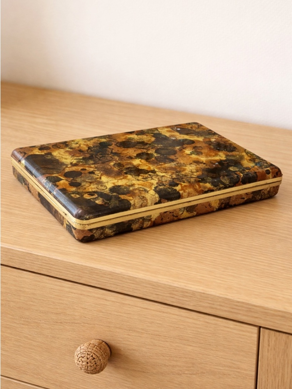 Vintage 60-70s Mele Brown Tortoise Print Vinyl Covered Clam Shell Jewelry Box